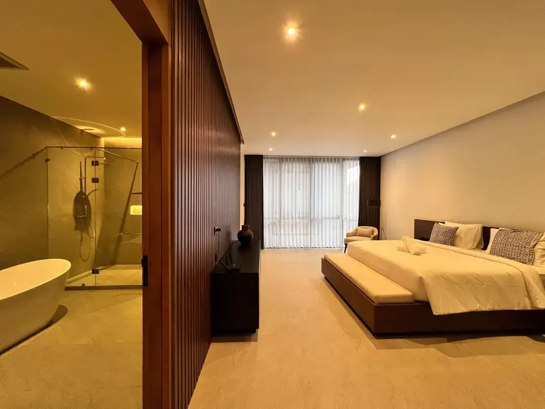 Brand New Villa Modern Tropical Berawa Canggu Badung - Image 9 of 10