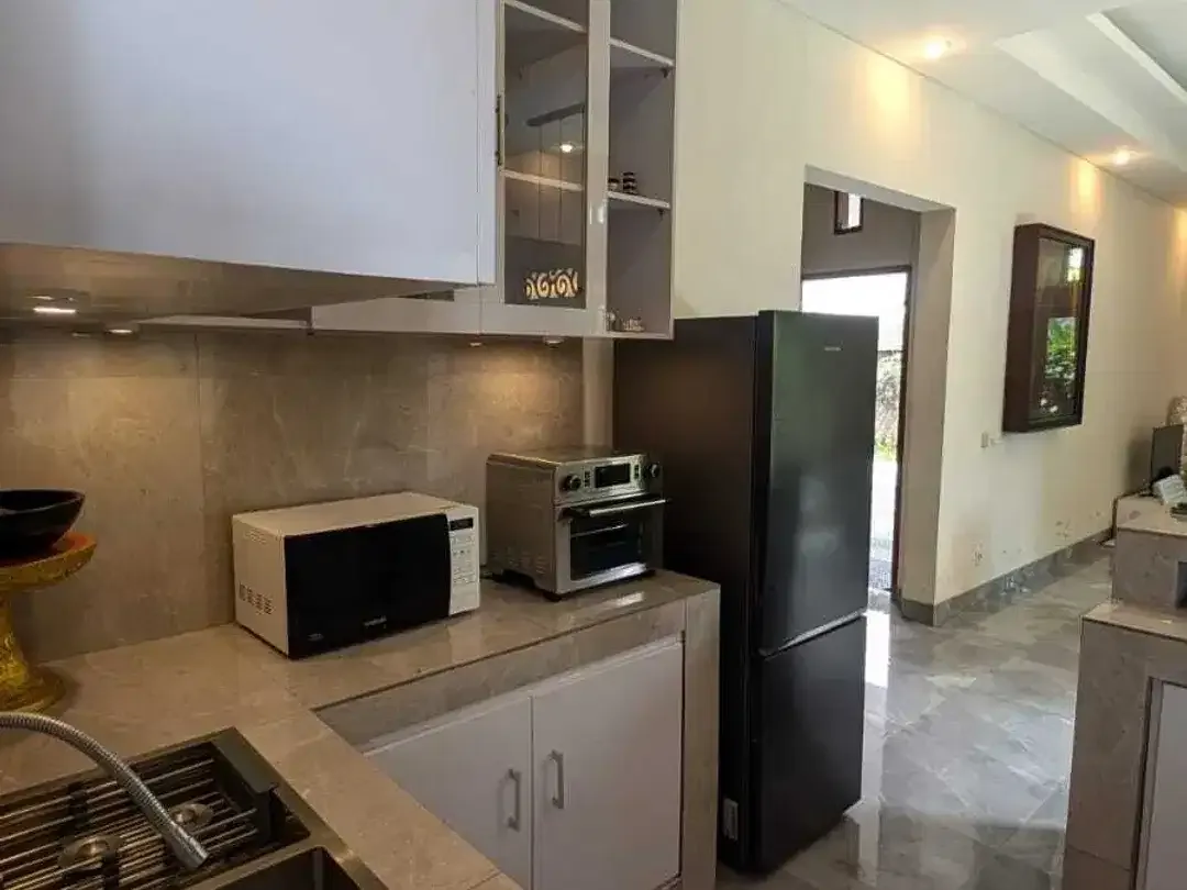 4 Bedroom Villa for sale in Kerobokan, Bali - Image 6 of 10