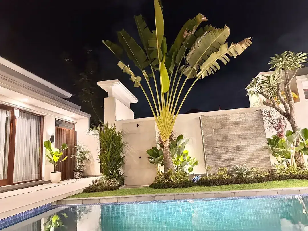 VILLA BARU MEWAH UNTUK INVESTASI, FULL TERSEWA TERUS, FULL FURNISH - Image 2 of 2