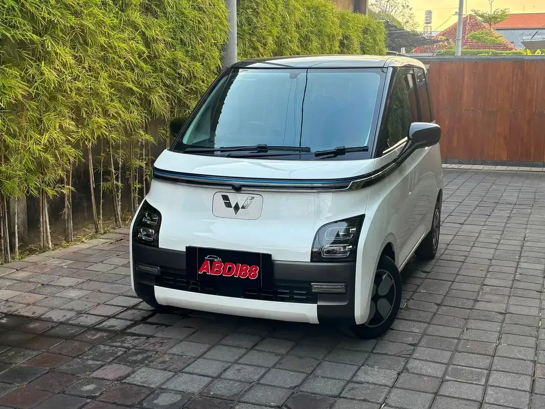 WULING AIR EV LONG RANGE 2022 - B 1013 TNP - Image 3 of 10