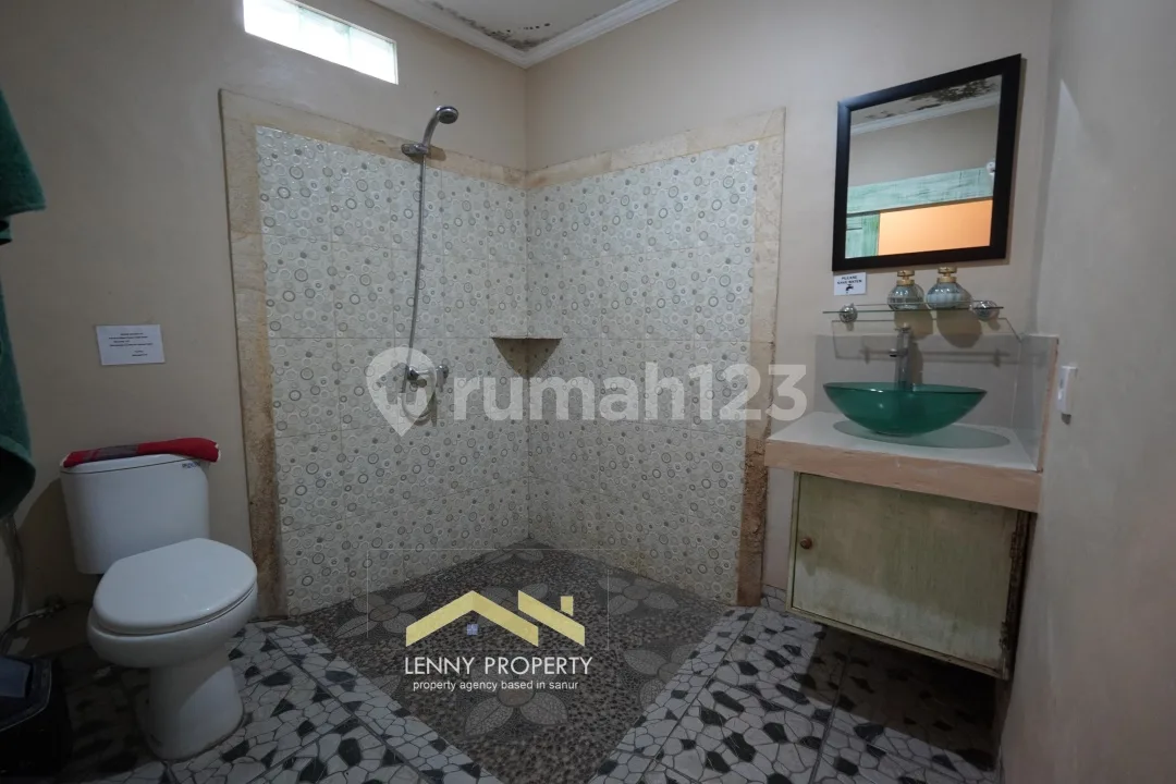 10 Bedrooms Apartemen For Leasehold On Beachside Sanur - Image 2 of 4