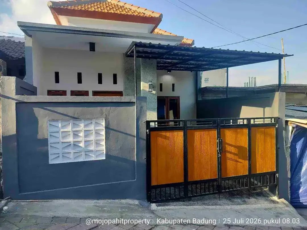 Di jual baru baru minimalis siap huni yang berlokasi di perumahan Griya Wahyu Indah sempidi Badung tidak jauh ke Puspem Badung - Image 2 of 10