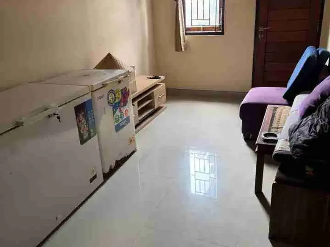 Rumah 2 Lantai Semi Furnish Siap Huni di Kerobokan - Image 10 of 10