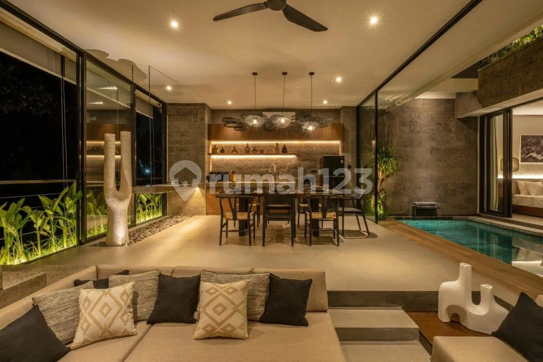 Dijual Villa di Canggu, Bali - Image 3 of 4