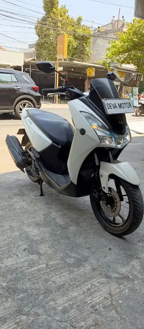 Lexi 2018 putih Deva motor - Image 6 of 6