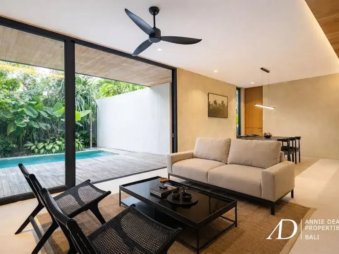 FREEHOLD | LUXURY DESIGNER VILLA IN PRIME BERAWA - CANGGU - Image 7 of 10