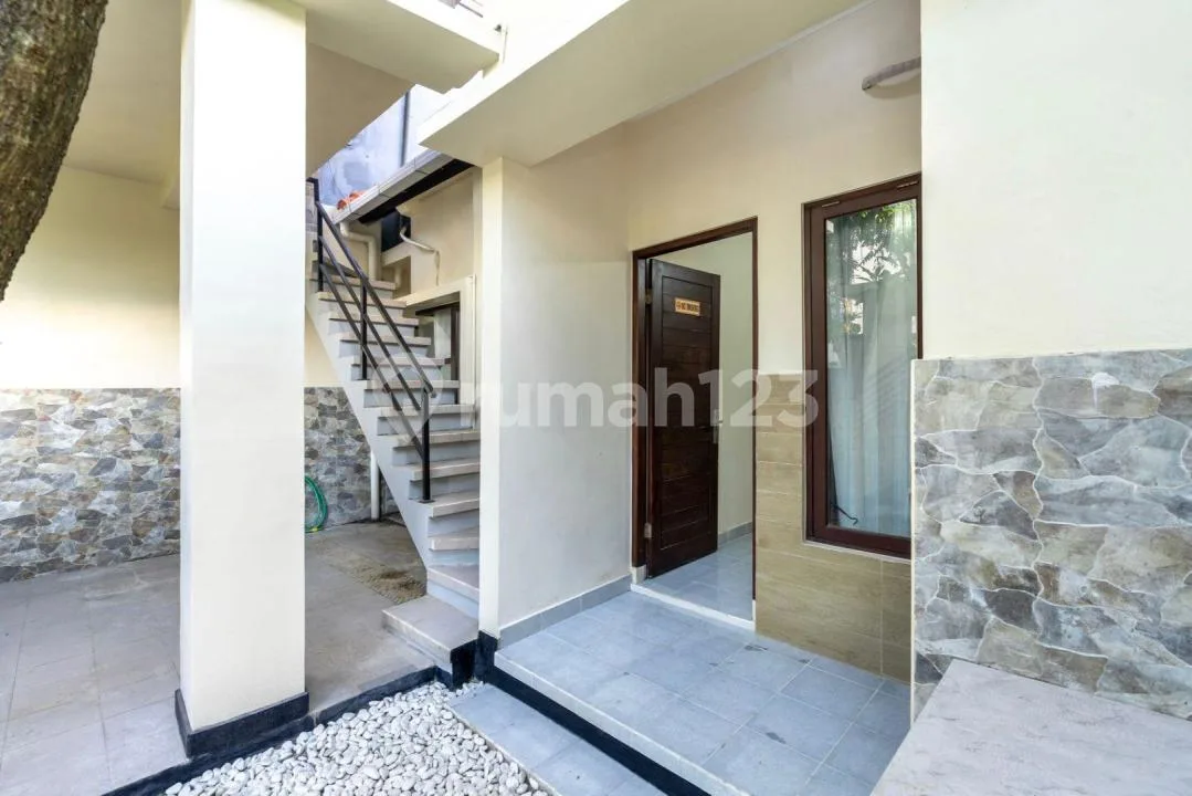 Disewakan Rumah Semifurnished Modern One Gate di Pulau Galang - Image 4 of 4