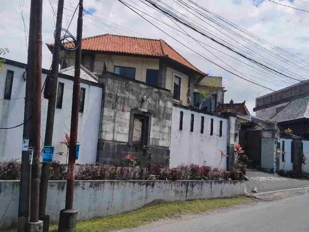 disewakan rumah luas di puri ungasan view GWK bali - Image 2 of 10