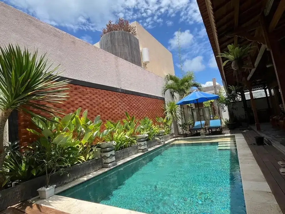 Villa Tropical Modern Minimalis Khas Bali Area strategis Ungasan - Image 1 of 6