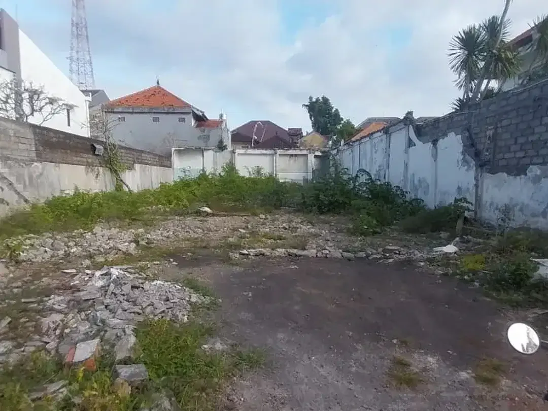 Dijual segera sebidang tanah kosong siap bangun , lahan padat - datar serta lingk sangat elite , bersih dan nyaman. - Image 2 of 5
