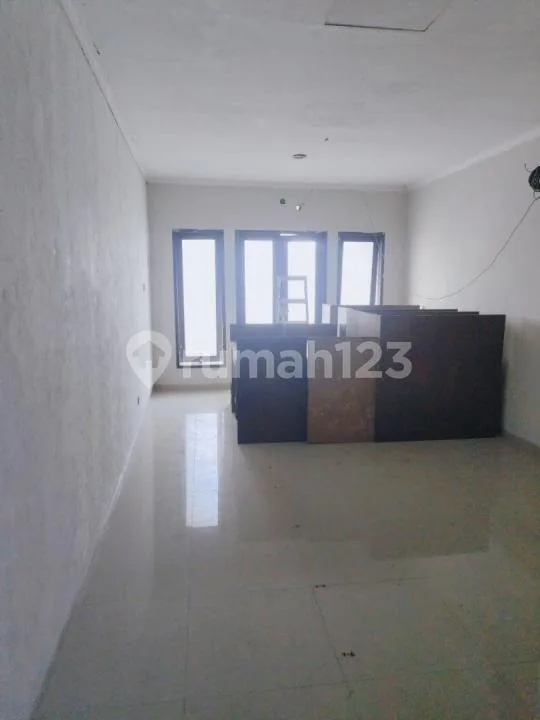 Dijual Ruko 3 Lantai di Pusat Kota Denpasar, Dekat Mall Level 21 - Image 4 of 4