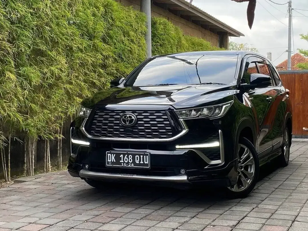 TOYOTA INNOVA ZENIX Q HYBRID MODELISTA 2023 - Image 2 of 10