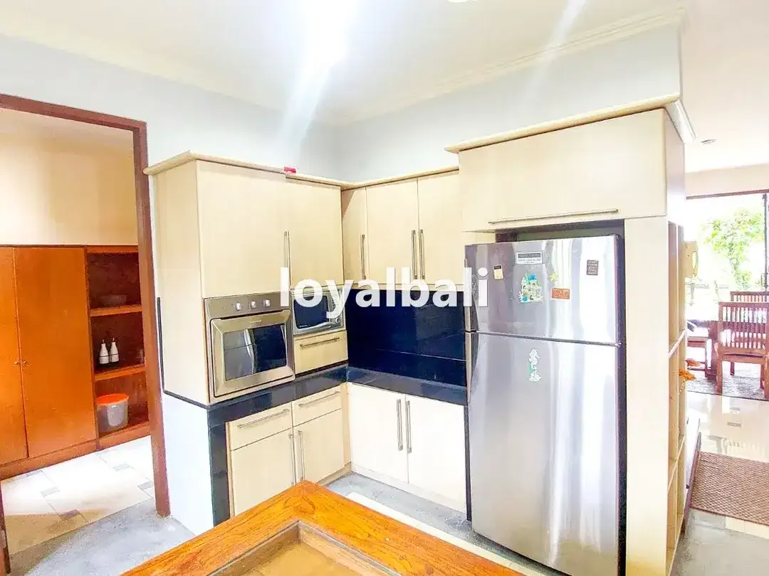 Villa, Villa 3 Kamar Tidur dengan Pemandangan Teluk di Jimbaran, Badung, Bali - Image 8 of 10