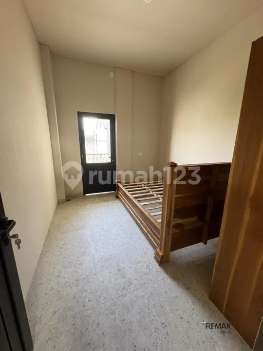 Rumah Furnished 3 Kamar Tidur Disewakan di Gunung Salak, Kerobokan - Image 4 of 4