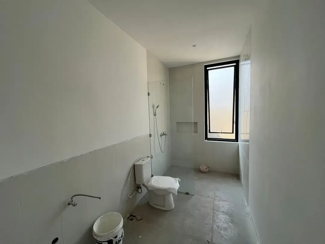 BARU - VILLA 2 KAMAR MODERN MINIMALIS UNGASAN DEKAT JIMBARAN BALI - Image 3 of 10