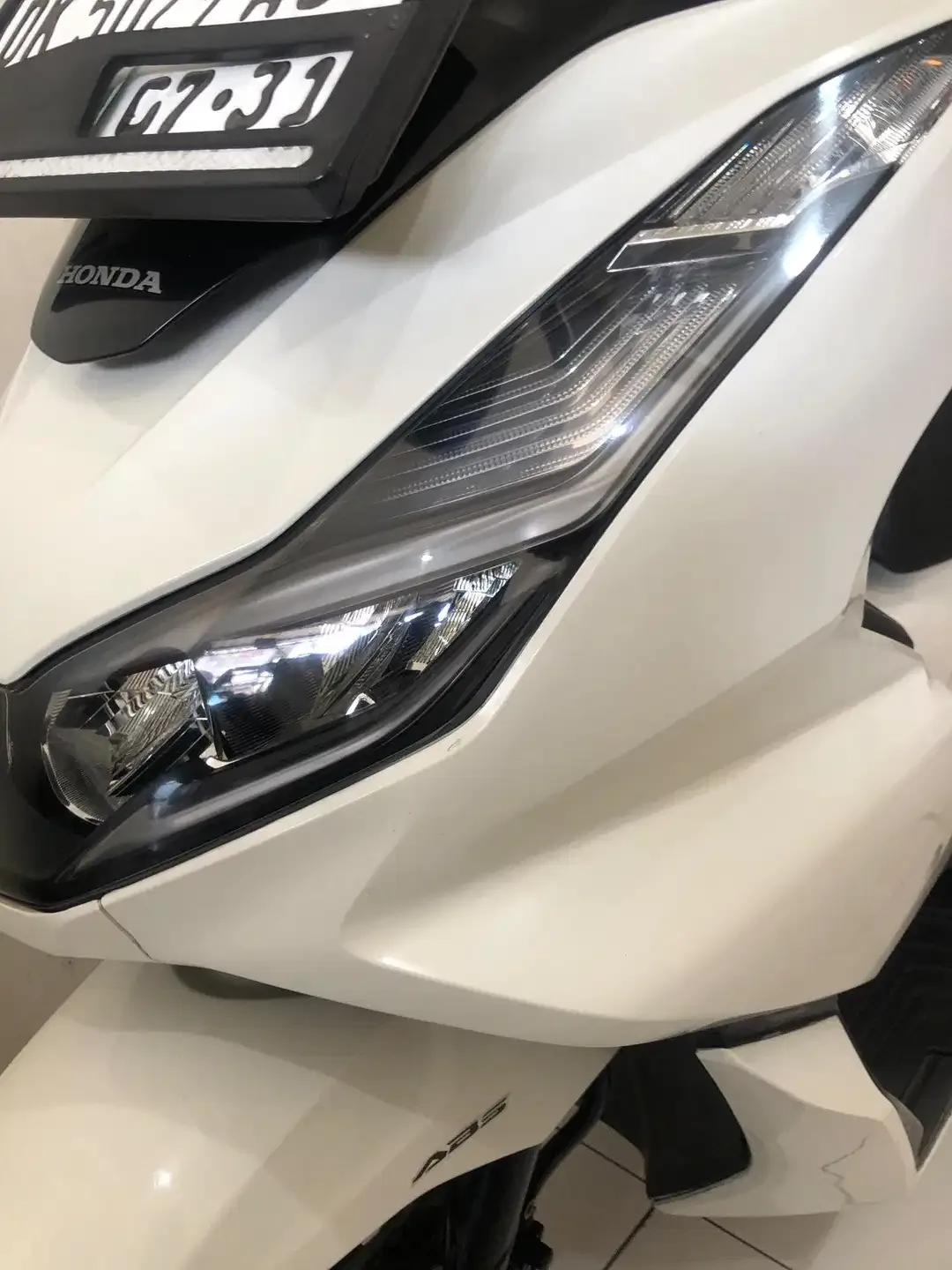 Honda PCX 160 ABS putih!! - Image 7 of 9