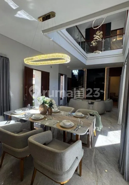 Villa Luxury Full Furnished di Sekarsari Sanur Bali - Image 2 of 4