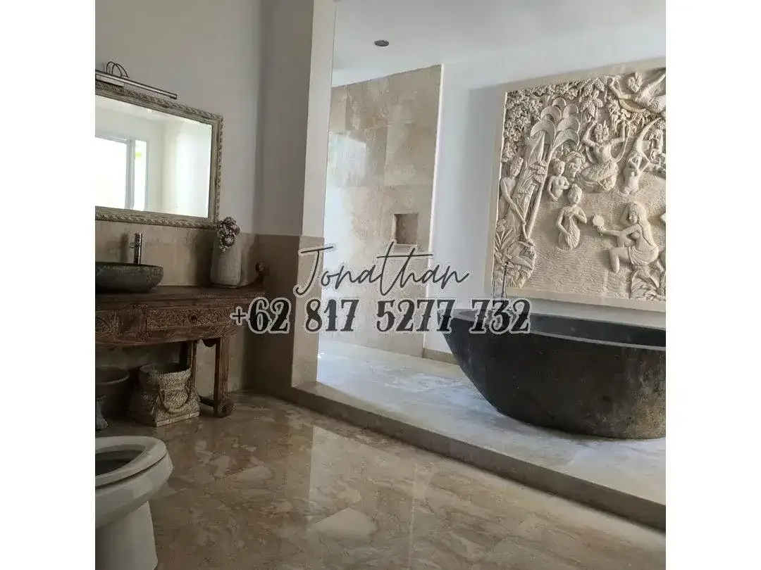 Dijual Villa Pribadi 3 Kamar Kolam Renang SHM IMB Dekat Pantai Jimbaran Bali - Image 2 of 10