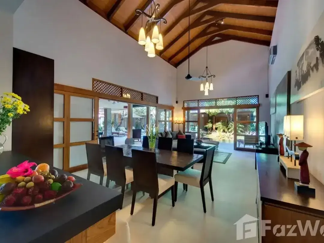 4 Bedroom Villa for sale in Seminyak, Bali - Image 7 of 10