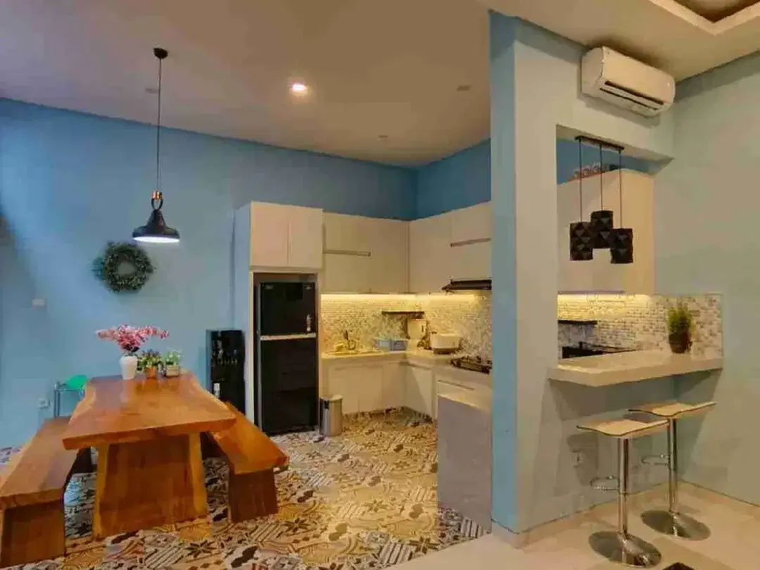 Rumah Elit 3Lt Furnish Pusat Bisnis Kuliner Ciung Wanara Renon Jl8mtr - Image 4 of 10