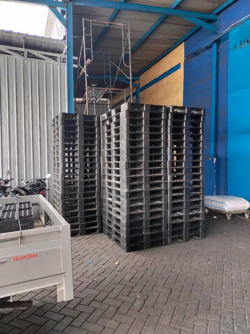 Pallet plastik bekas bagus - Image 3 of 10