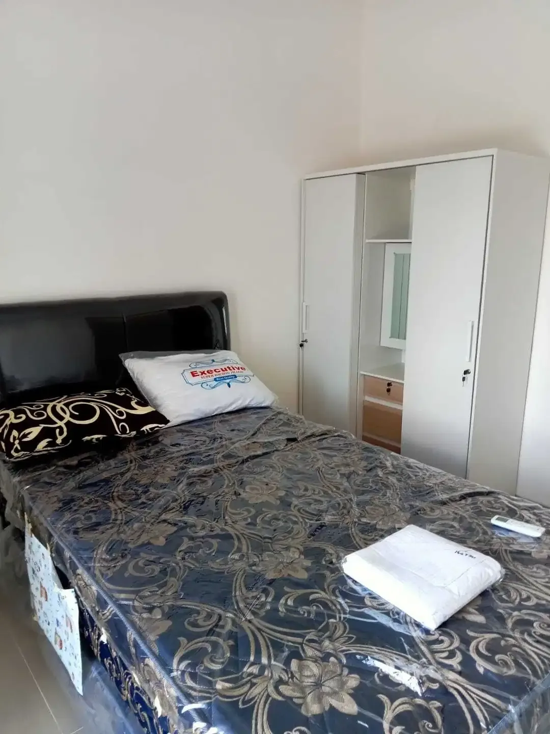 FOR RENT HUNIAN 3BR STARTEGIS FURNISHED JIMBARAN - Image 4 of 7