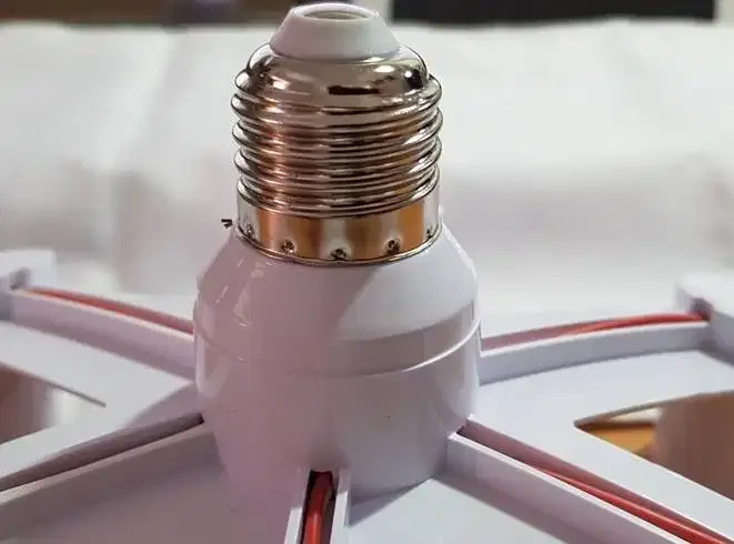 FITTING LAMPU 6 SOCKET - Image 5 of 8