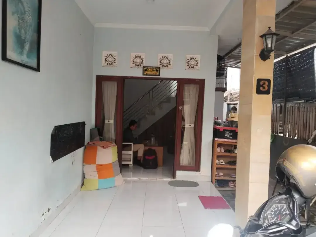 RUMAH 2 LANTAI DI AREA KEBO IWA DENPASAR BARAT DEKAT SEKOLAH NEGRI - Image 9 of 10