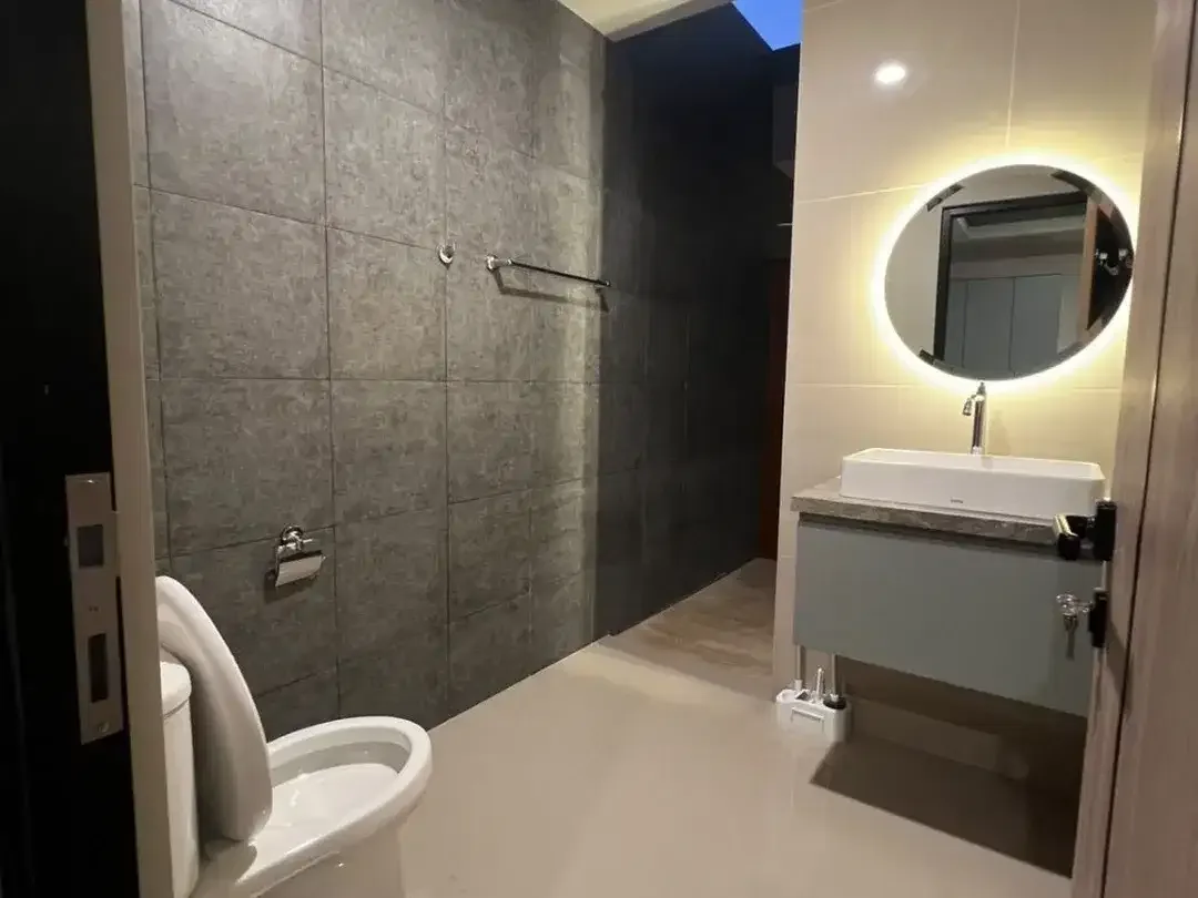 FOR RENT VILLA AT CENTRAL CANGGU - Image 7 of 9