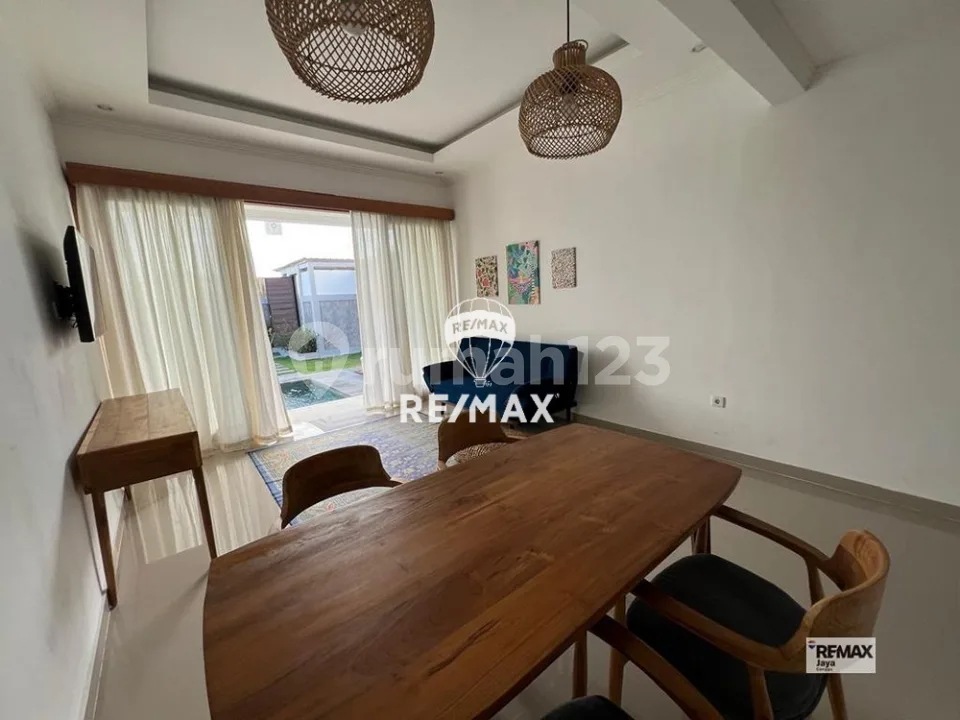 Stunning 2 Bedroom Private Pool Villa For Rent In Canggu - Image 4 of 4