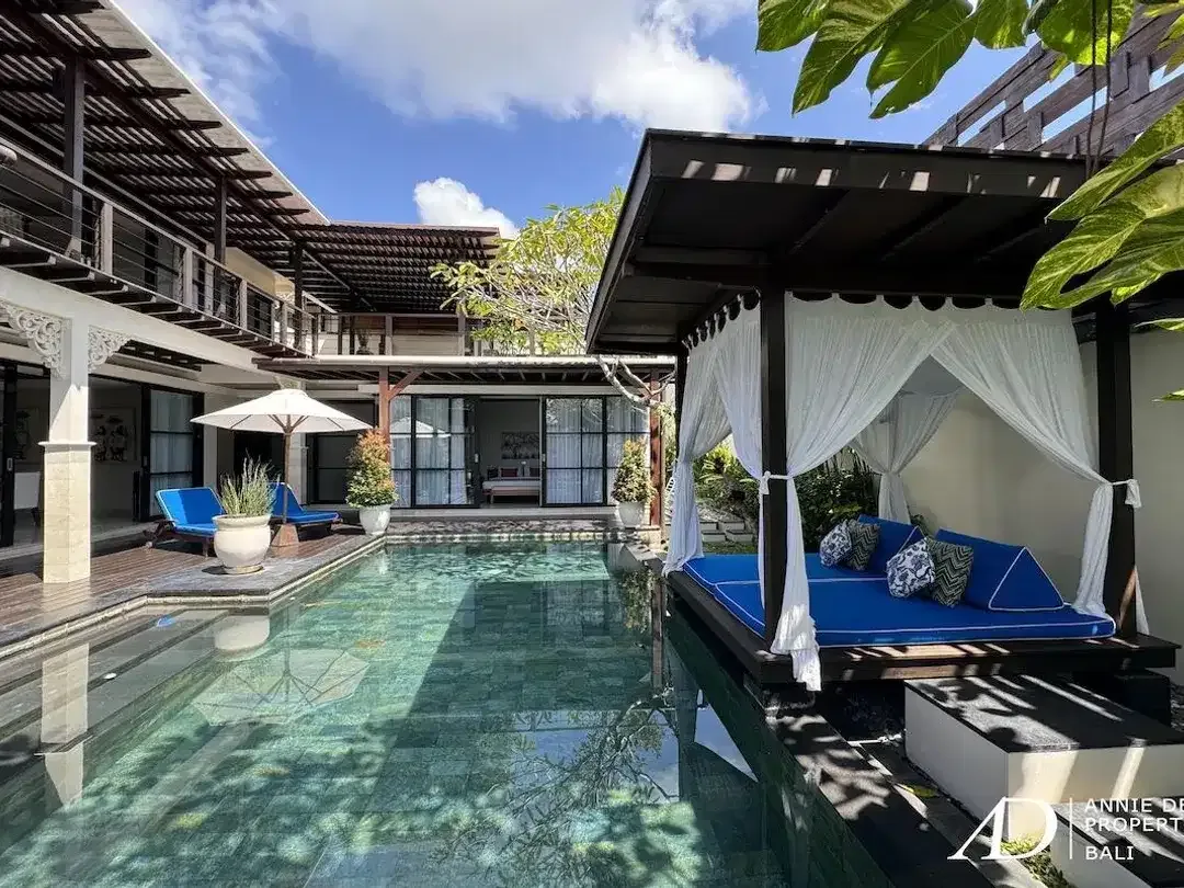 FREEHOLD | MODERN VILLA IN SECURE LUXURY ESTATE - JIMBARAN - Image 7 of 10