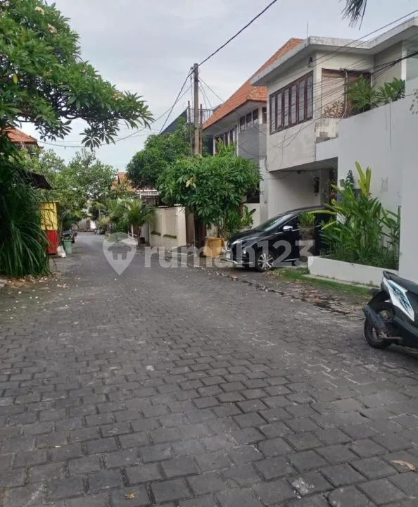 Tanah Dekat Seminyak Strategis Kerobokan - Badung, Bali - Image 2 of 4