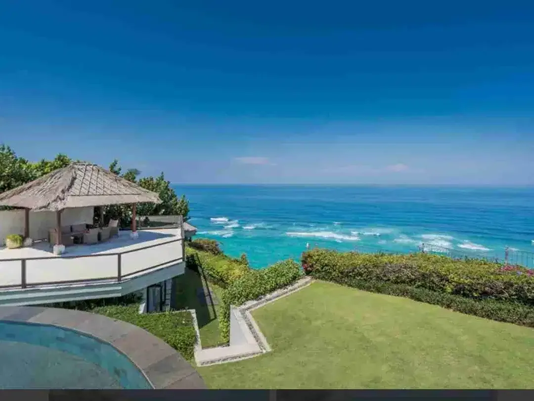 Pandawa 5 Bedrooms villa for sale on the cliff - Image 2 of 10