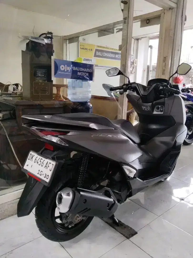 HONDA PCX 160 TAHUN 2025 PAJAK HIDUP SURAT LENGKAP - Image 6 of 7