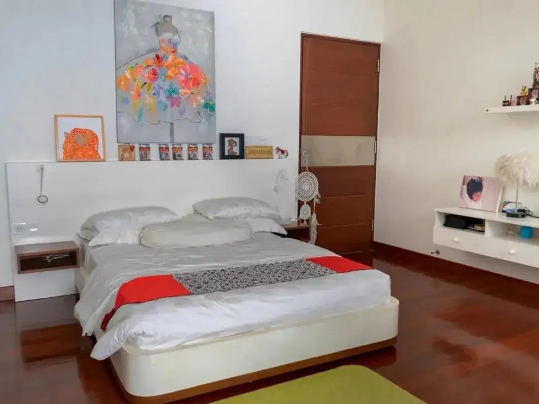 FREEHOLD MODERN CONTEMPORARY VILLA IN ULUWATU VIEW GOLF COURSE - Image 8 of 10