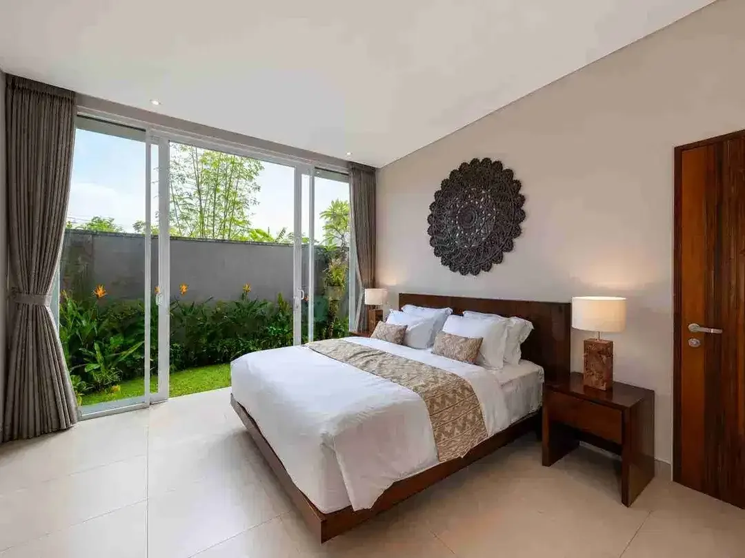 DIJUAL VILLA TROPICAL MODERN, KEMENUH, GIANYAR,UBUD - Image 4 of 10