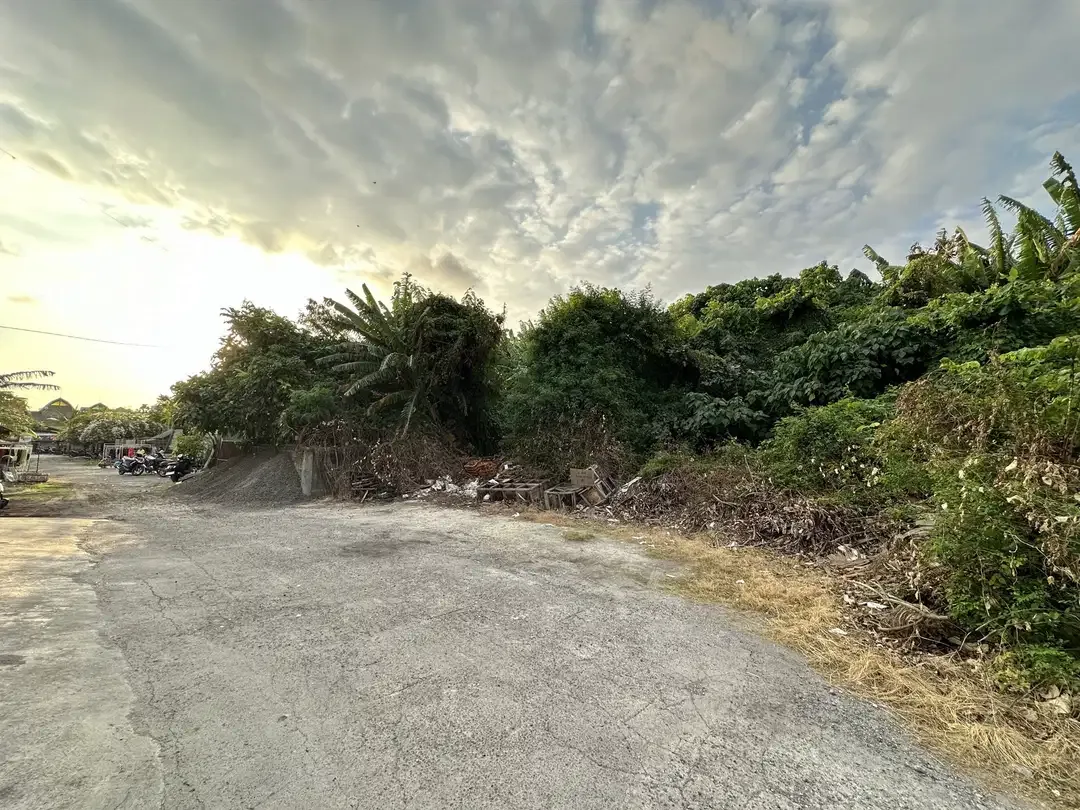 Dijual Tanah Strategis Dekat ke Pantai Double Six di Nakula, Seminyak - Image 2 of 7