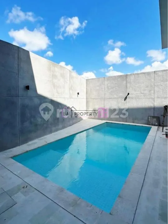 Modern Villa Mewah dengan Kolam Renang Pribadi di Kerobokan Canggu - Image 2 of 4