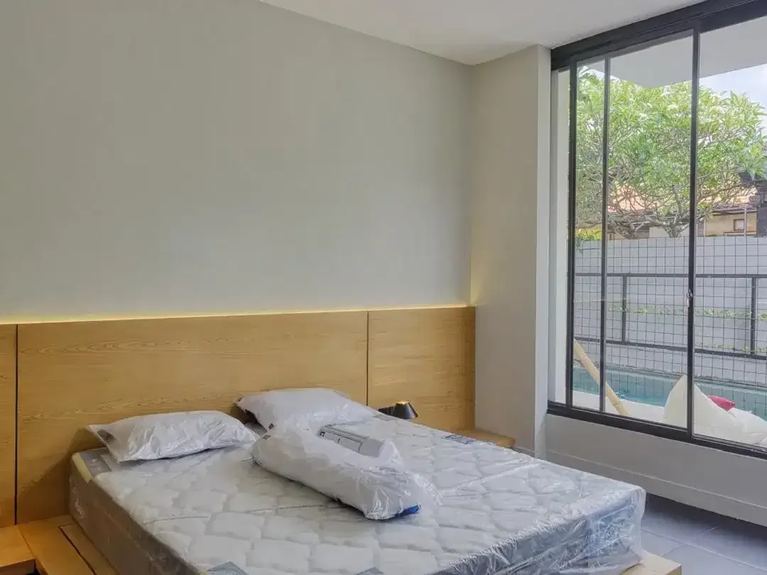 Leasehold -Stylish 3-Floor Villa in Kerobokan- Ideal for Living - Image 2 of 10