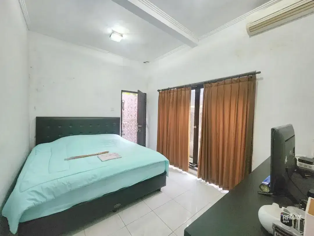 Villa view sawah lokasi tenang dijual area Sanur. - Image 1 of 7