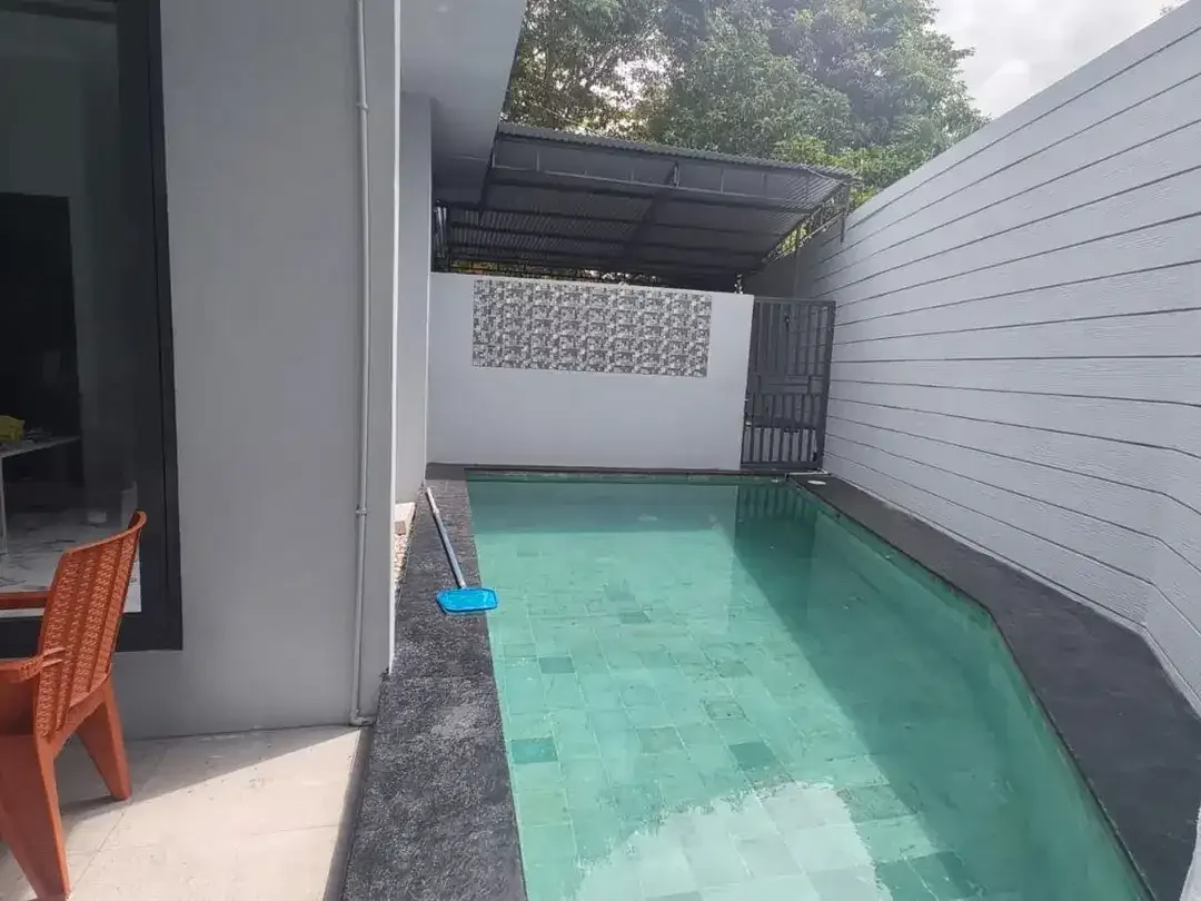 Turun Harga! Rumah 3Br dengan Pool di Jimbaran - Image 1 of 10