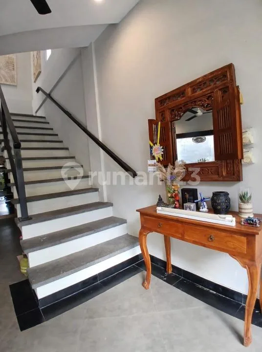 Modern 3 Bedroom Villa Quite Area Ungasan Perfect For Family - Image 2 of 4