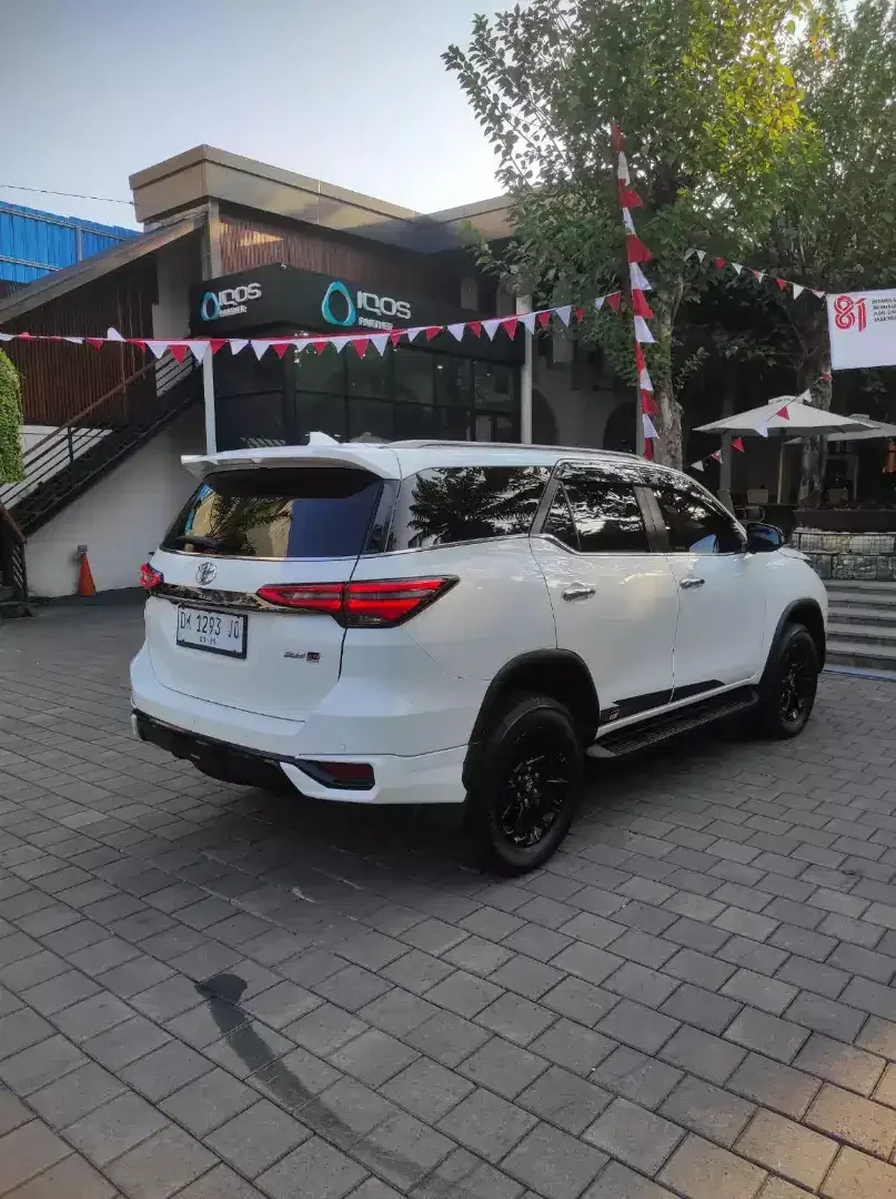 Toyota Fortuner 2.8GR sport diesel - Image 7 of 8