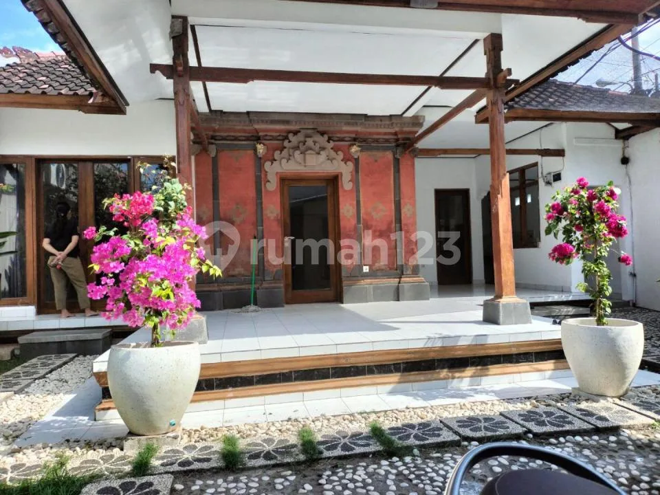 Rumah 1 Lantai Minimalis - Image 1 of 4