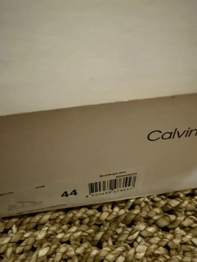 Sepatu Calvin Klein Asli, Size 44 Bagus - Image 5 of 5