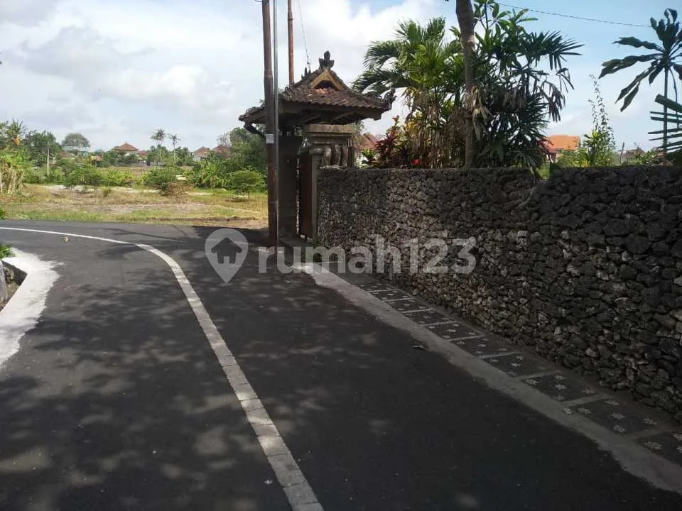 Tanah Bonus Bangunan Villa Area Banjar Semer Umalas Dekat Canggu dan Seminyak - Image 2 of 4