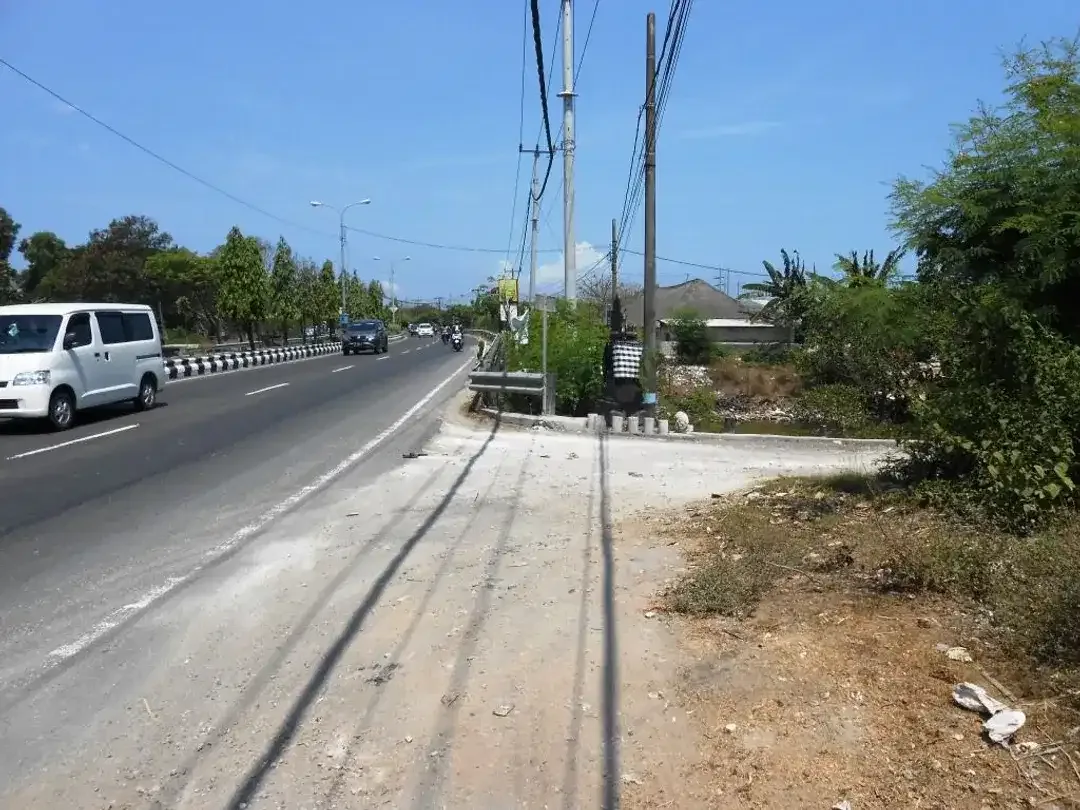 Tanah 10,5 Are di Jalan Utama By Pass Ngurah Rai, Sanur - Image 10 of 10