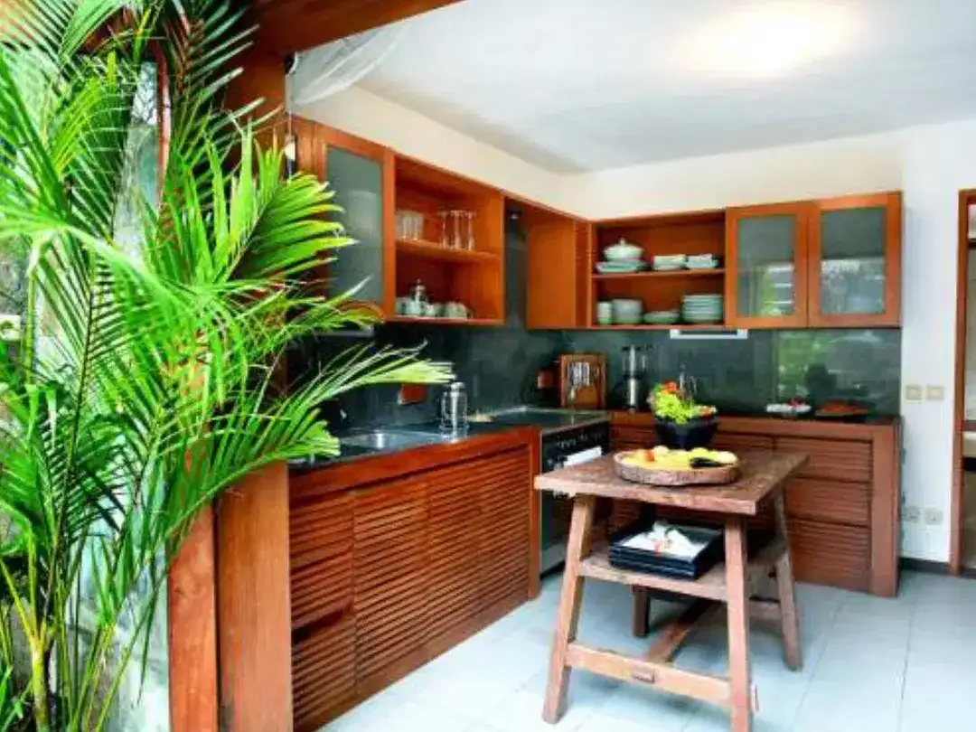 Artistic Villa In Kerobokan Kelod, Kuta Utara, Designed By Promenade Architect With Rice Field View Surrounding It, Close To Seminyak And Canggu Area - Image 4 of 10