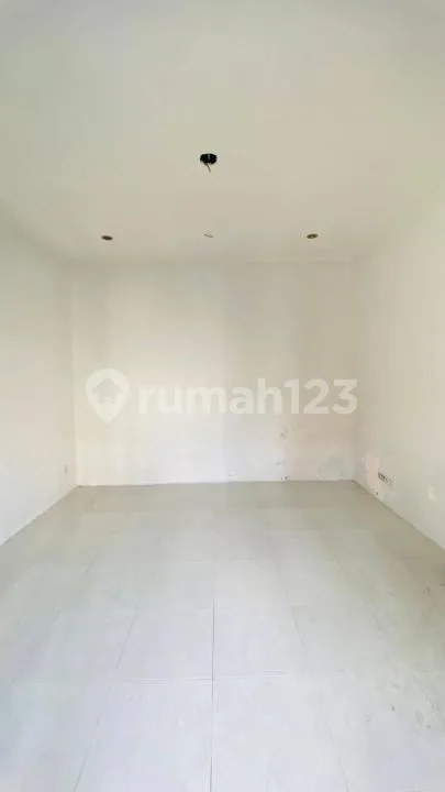 Rumah 7 Kamar Akses Mudah Gunung Soputan Bali - Image 3 of 4