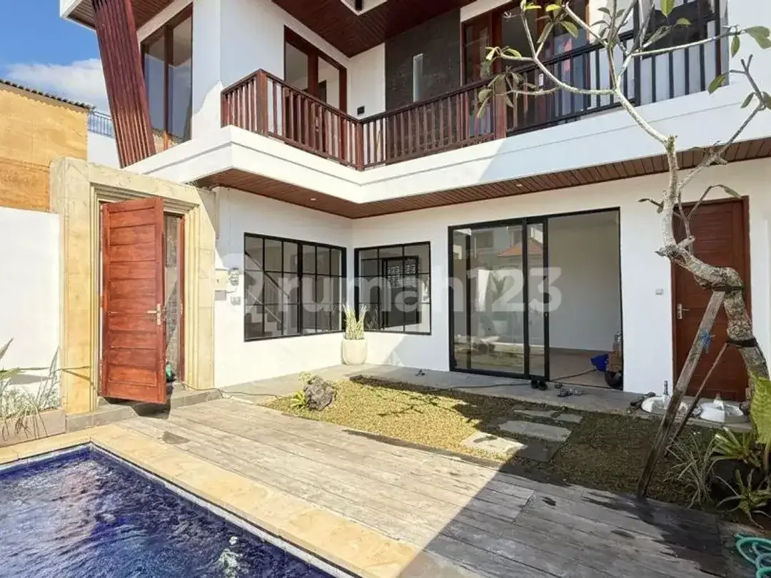Villa Brand New Lantai 2 Area Jalan Pantai Mengening Cemagi - Image 3 of 10